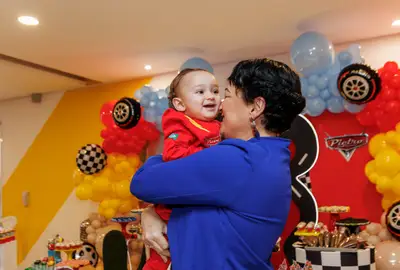 Festa infantil, com crianças, decoração e emoção, fotografia de Raquel Coutinho. Foto 11.